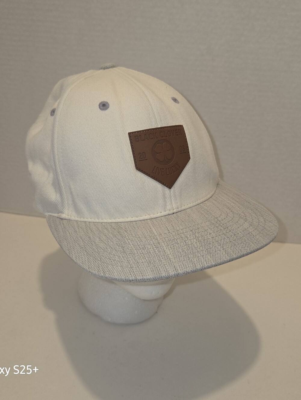 Rawlings Black Clover Leather Patch Flat Bill Fitted Hat Size Small - Medium